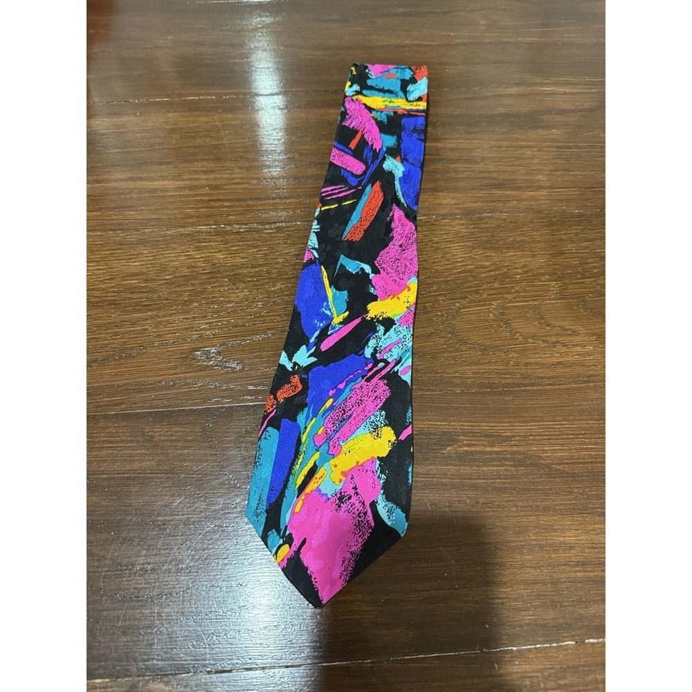 Retro Vintage Montage 100% Silk Necktie Tie Silk, By Belle
